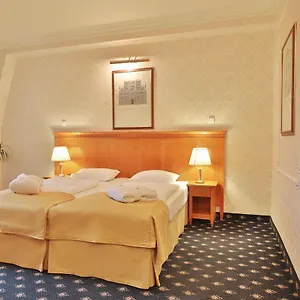 hotel-belvedere.marianskelaznehotels.net/